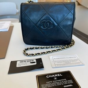 Vintage Chanel Classic Front Flap Black 5675 Lambskin Leather Shoulder Bag